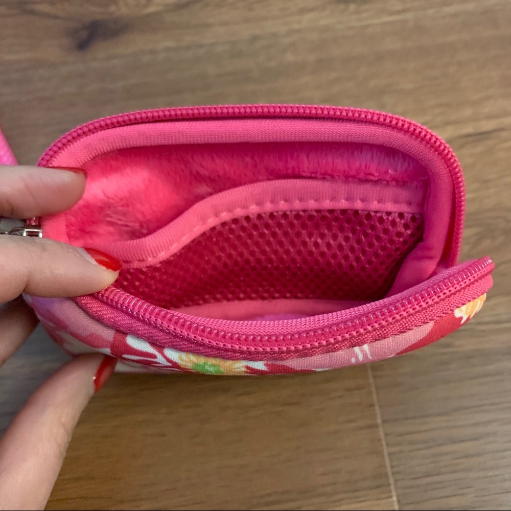 Lilly Pulitzer Wristlet Tech Case - Cherry Begonia - Picture 4 of 5